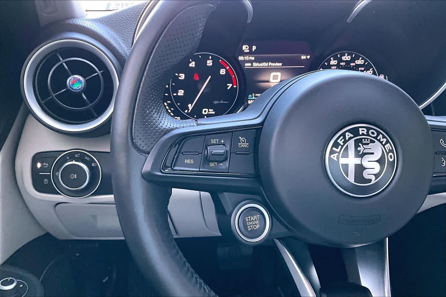Used 2020 Alfa Rosso Alfa Romeo  image 21