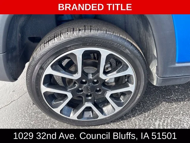 Used 2018 Blue Jeep Limited image 8