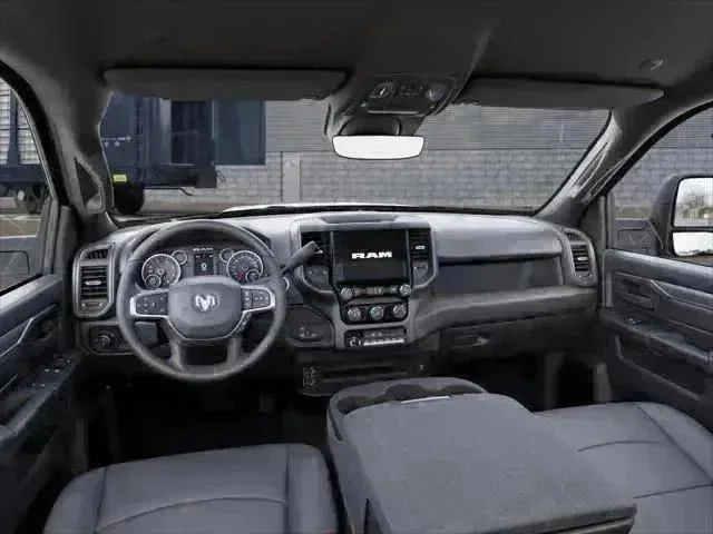 New 2026 Diamond Black Crystal Pearl-Coat Exterior Paint RAM Tradesman image 8
