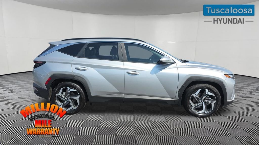 Used 2023 Silver Hyundai SEL image 9