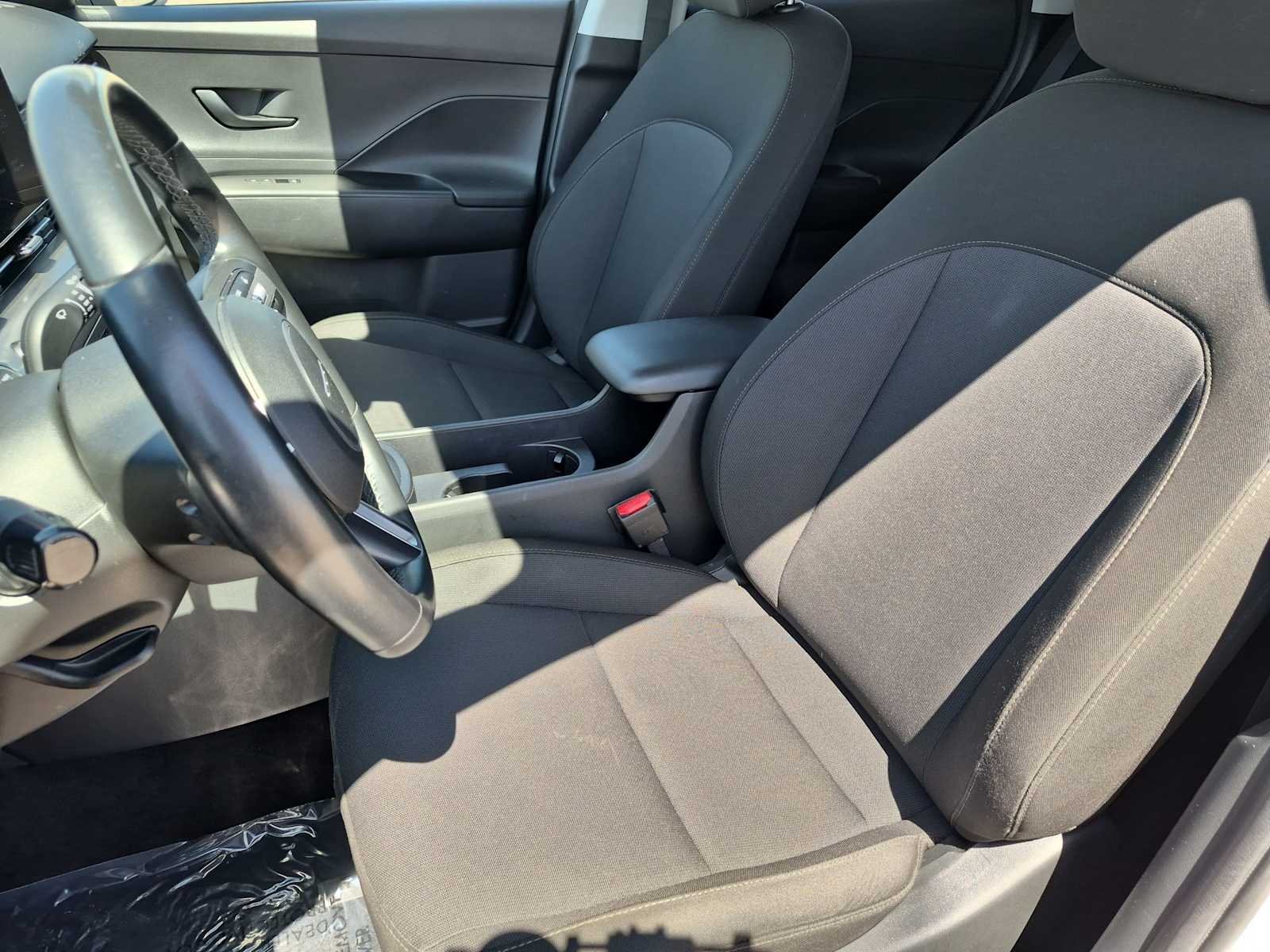 Certified Used 2024 Atlas White Hyundai SEL image 16