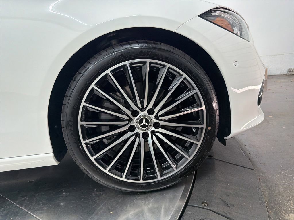 New 2026 Polar White Mercedes-Benz C 300 image 43