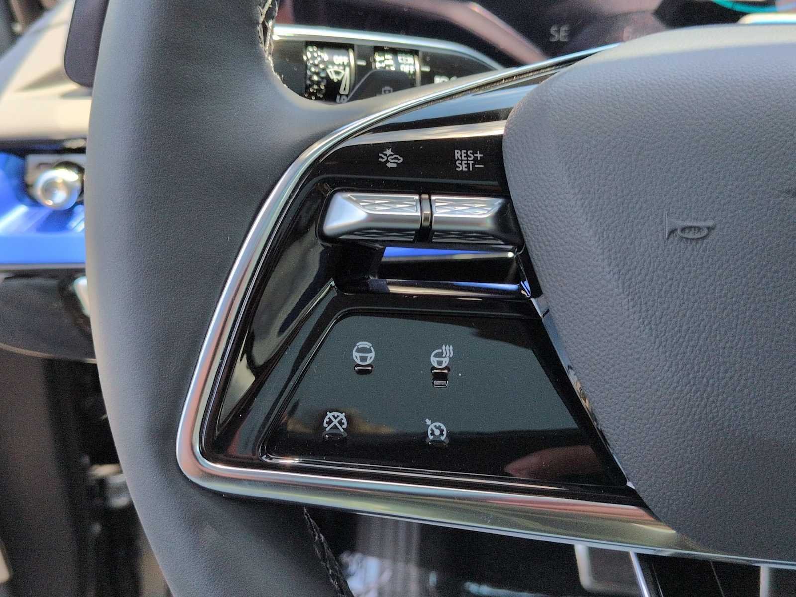 2026 Cadillac OPTIQ Sport - Photo 15
