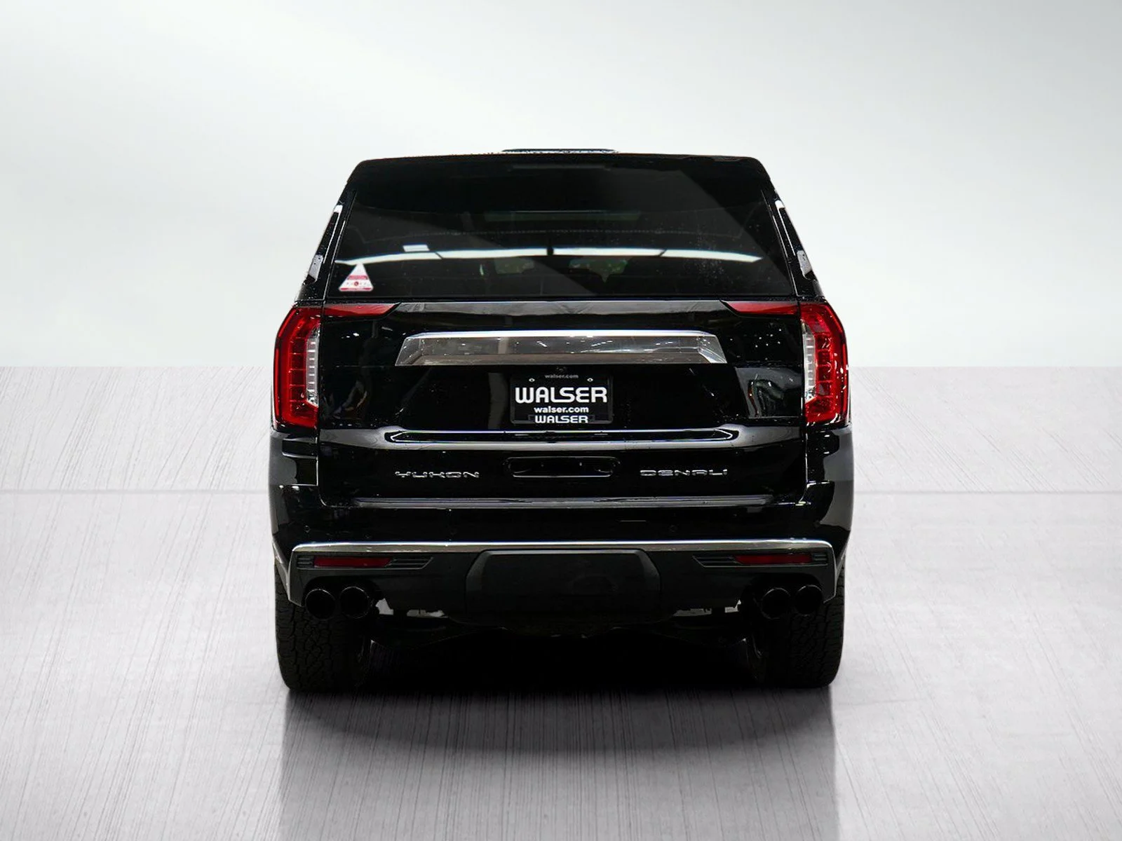Used 2023 Onyx Black GMC Denali image 4