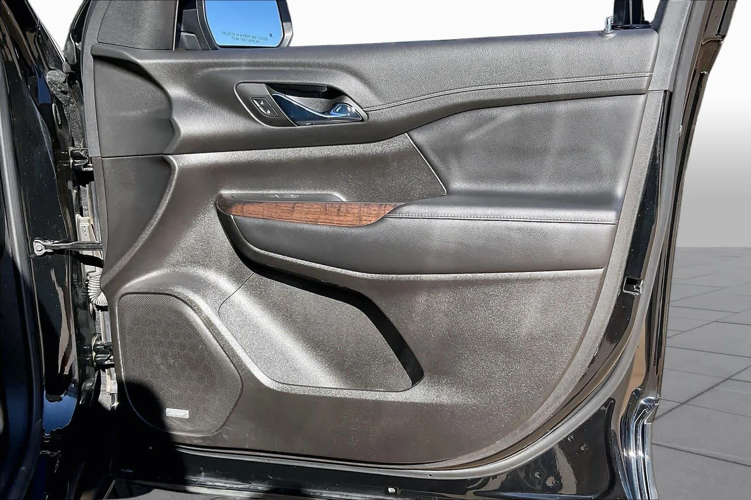 Used 2023 Ebony Twilight Metallic GMC Denali image 22