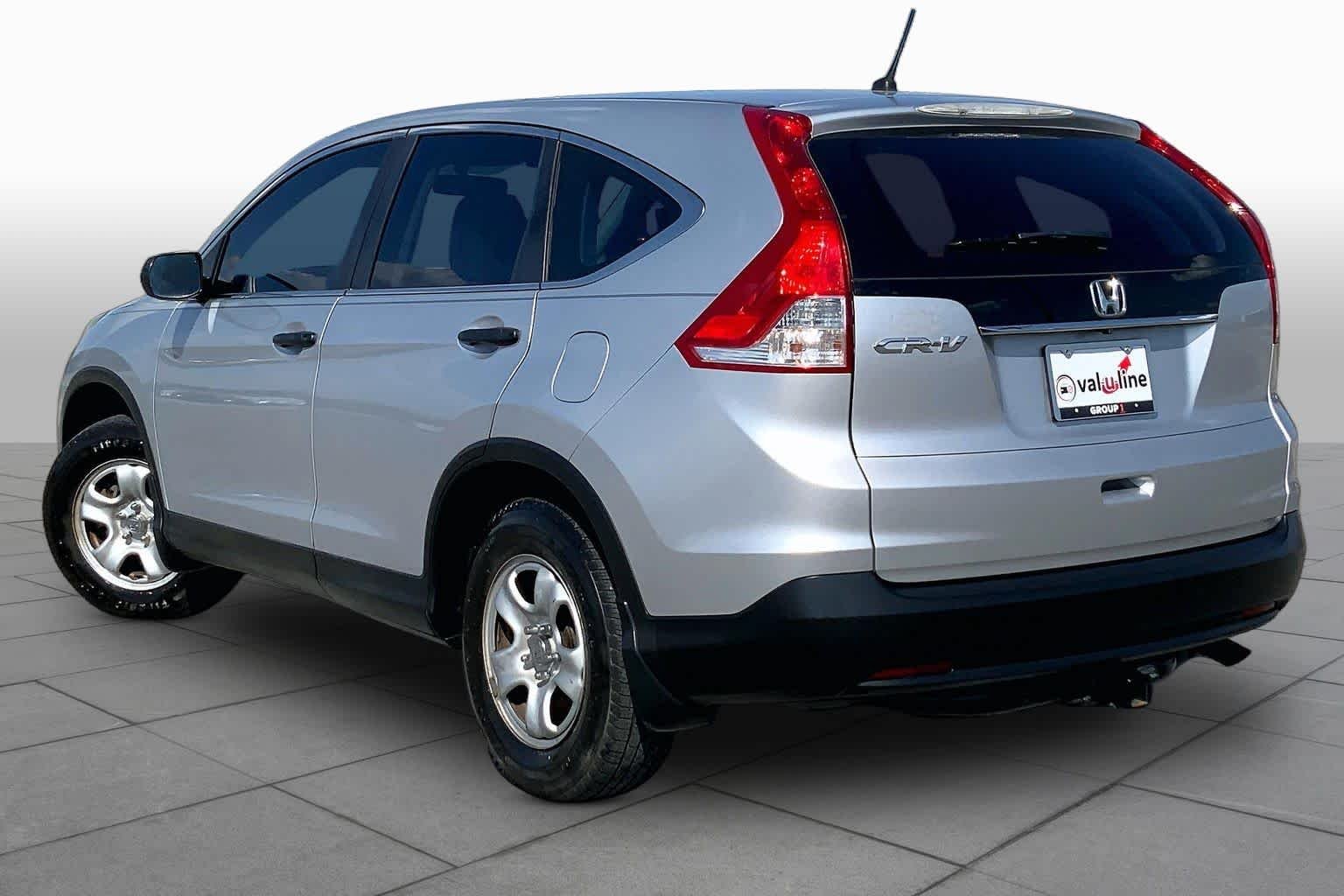 Used 2014 Alabaster Silver Metallic Honda LX image 12