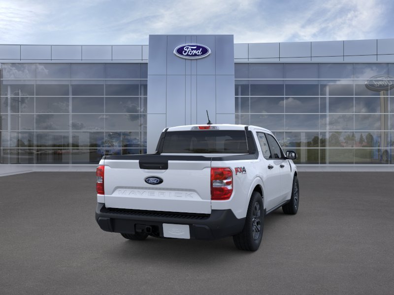 New 2025 Space White Metallic Ford XLT image 8