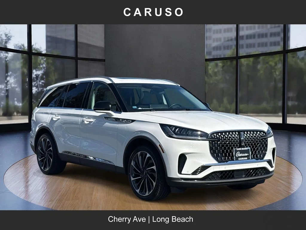 2025 Lincoln Aviator Reserve RWD's photo