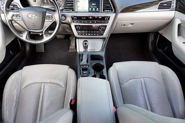 Used 2016 Gray Hyundai Limited image 19