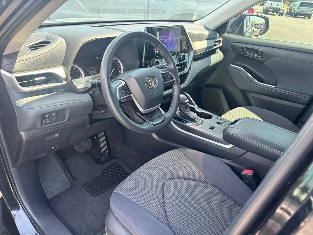 Used 2025 Black Toyota LE image 7