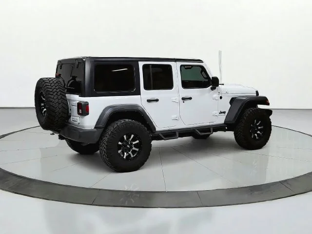 Used 2023 White Jeep Sport S image 8
