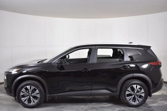 Used 2023 Black Nissan SV image 5