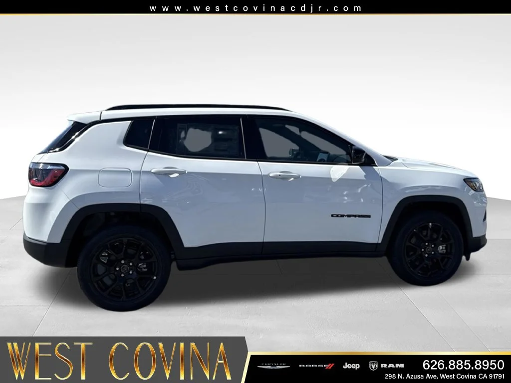New 2026 Bright White Clear-Coat Exterior Paint Jeep Latitude image 12