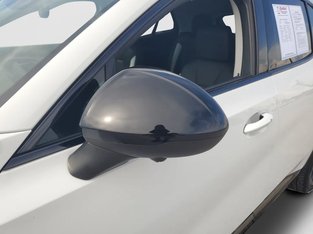 Used 2025 Summit White Buick Sport Touring image 27