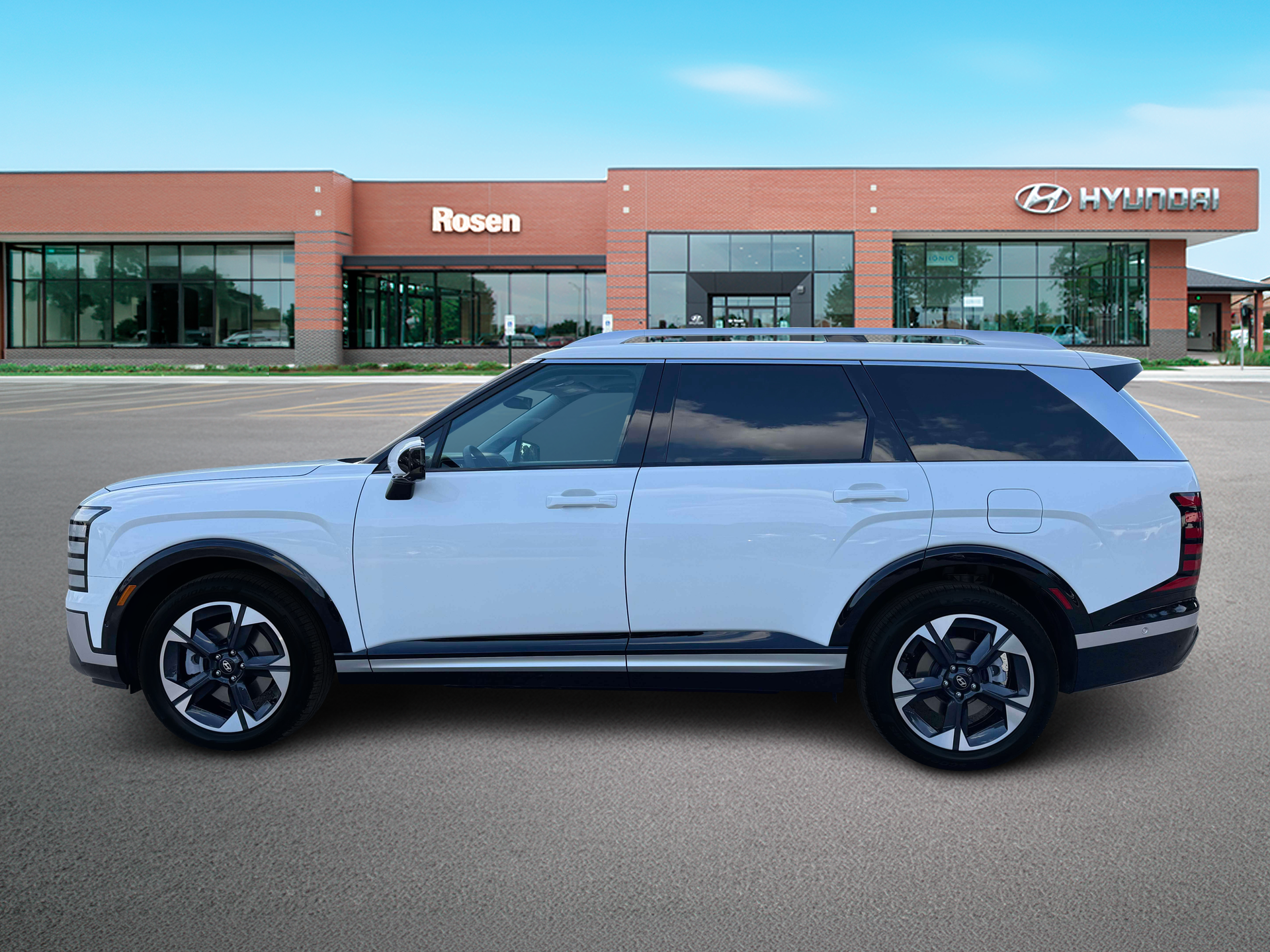 New 2027 White Hyundai Limited image 3