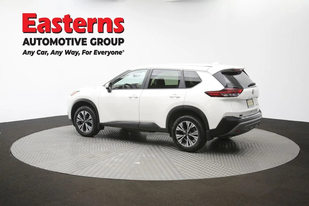 Used 2023 White Nissan SV image 62