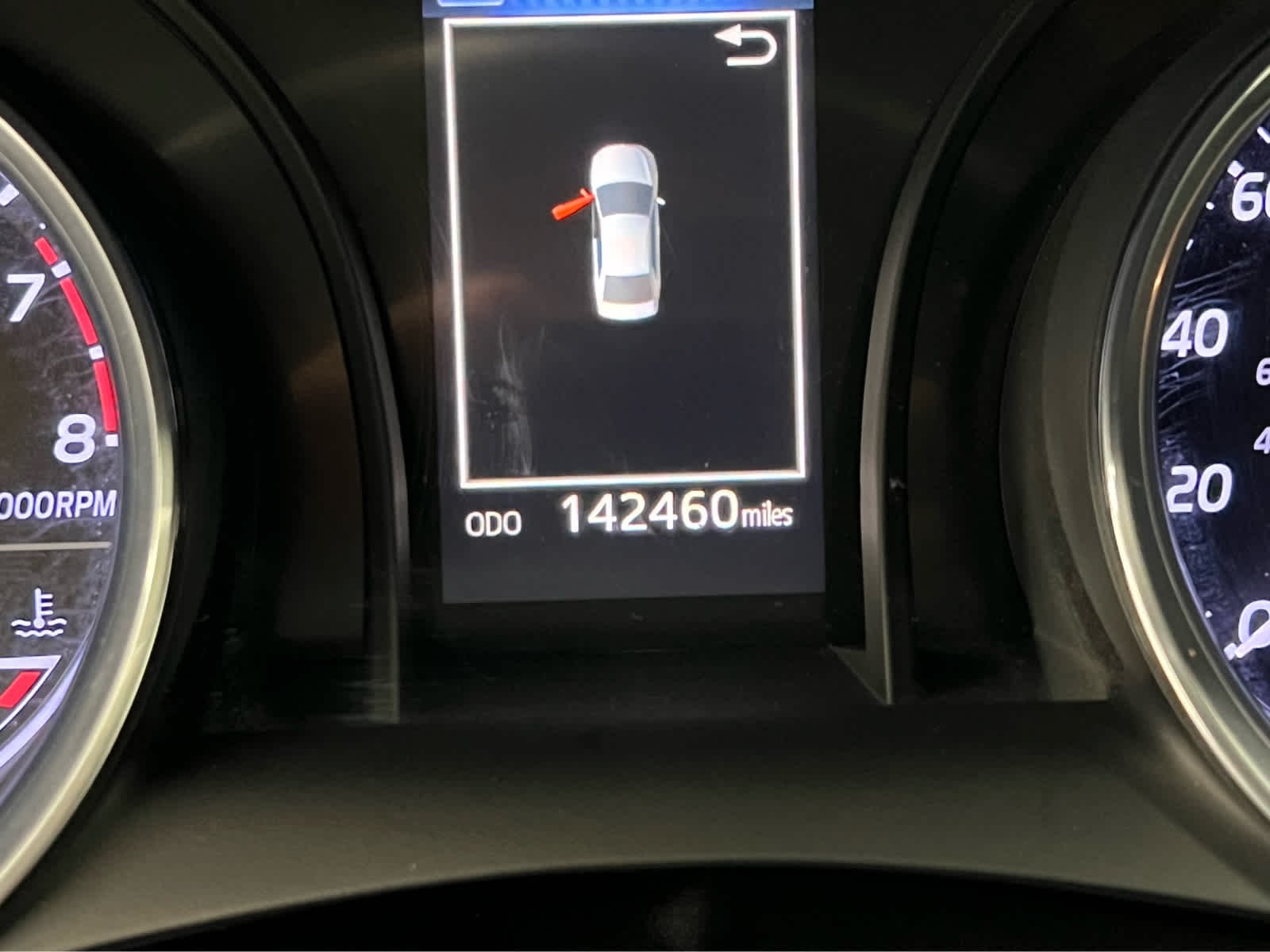 Used 2020 Predawn Gray Mica Toyota LE image 16