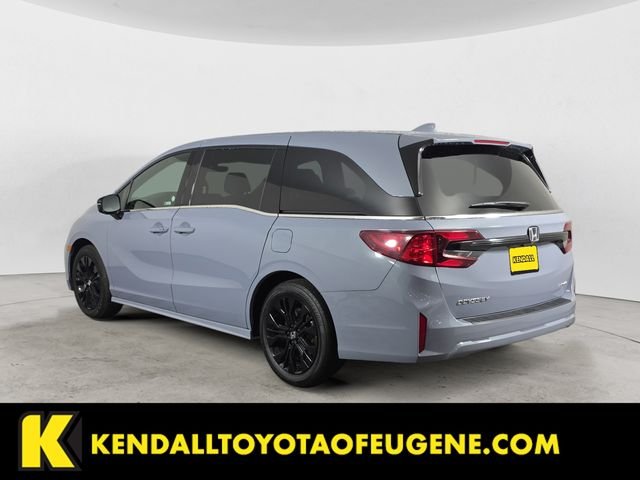 Used 2025  Honda Sport-L image 3