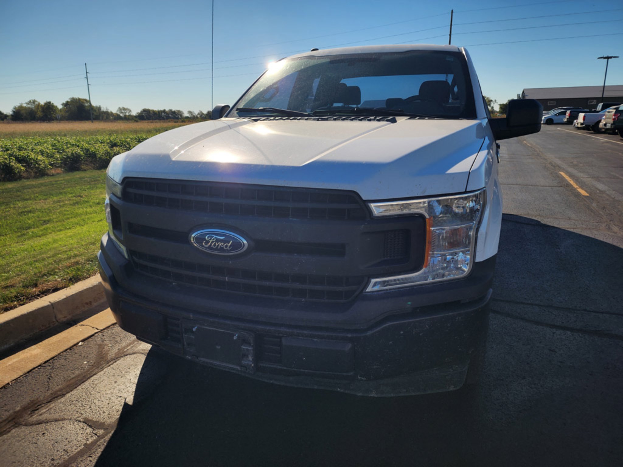 Used 2018 Oxford White Ford XL image 2