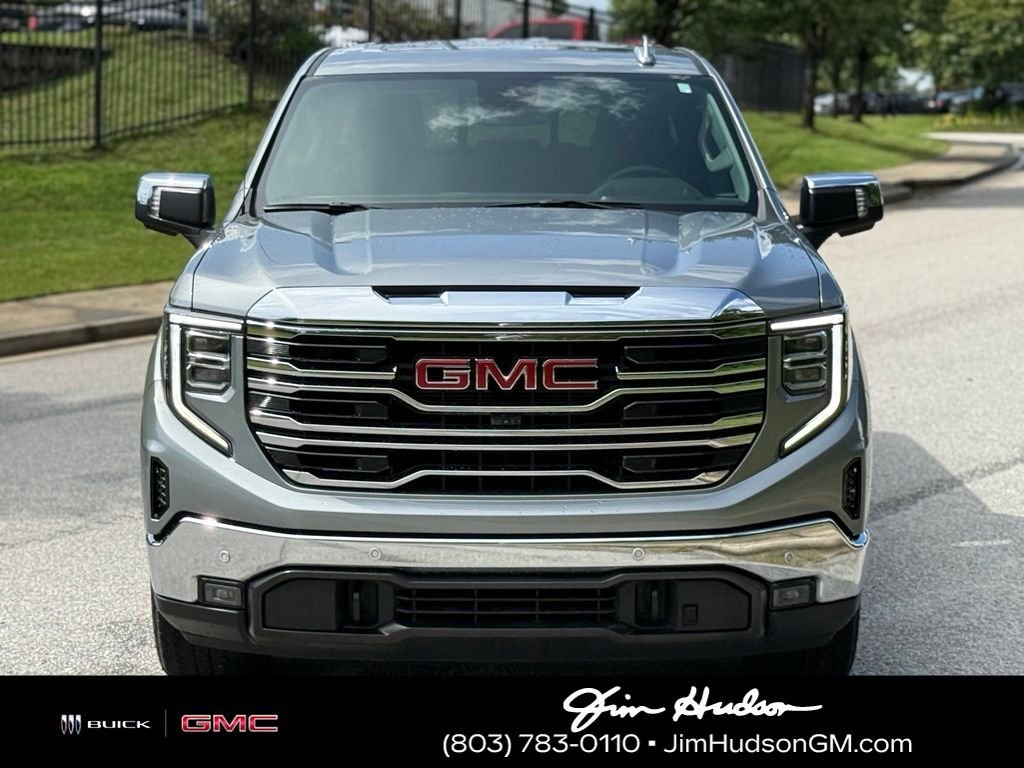 Used 2025 Silver GMC SLT image 9