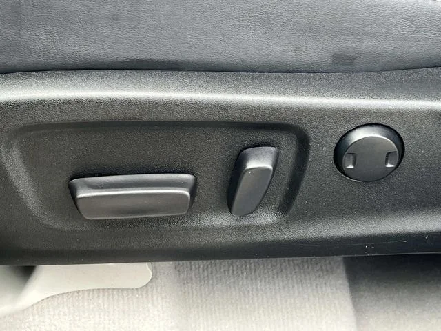 Used 2019 Silver Lexus 350 image 32