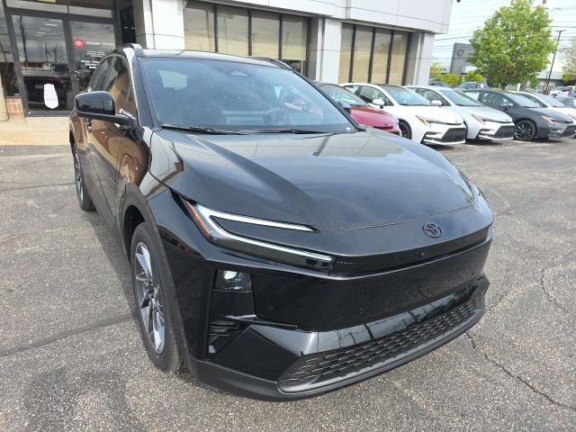 172 New Toyota Cars, SUVs in Stock | Victory Toyota of Brook Park