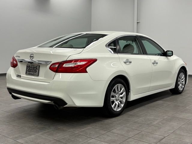 Used 2016 Nissan Altima S with VIN 1N4AL3AP6GC239673 for sale in Murray, KY