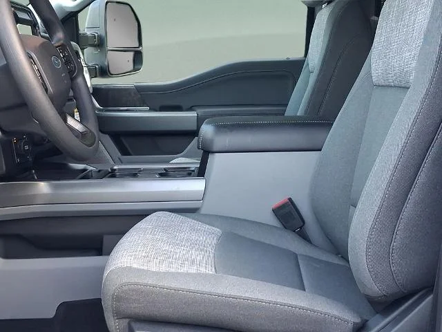 New 2026 Carbonized Gray Metallic Ford F-250® XLT image 12