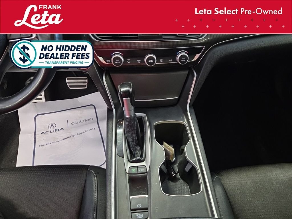 Used 2018 Still Night Pearl Honda  image 12