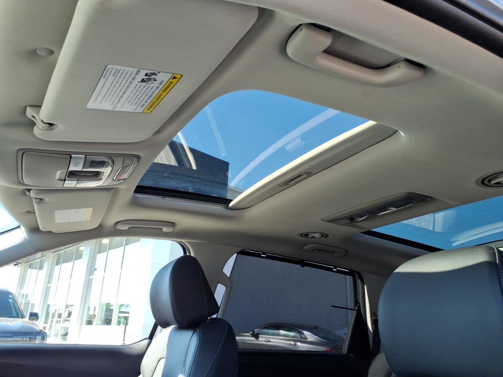 Certified Used 2024 Gravity Gray Kia SX image 15