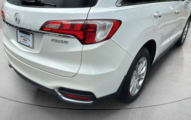 Used 2016  Acura Base image 11