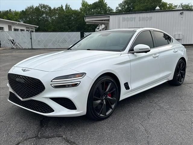 Used 2023 White Genesis 3.3T image 5