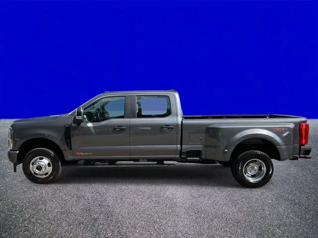 New 2027 Carbonized Gray Metallic Ford F-350® XL image 6