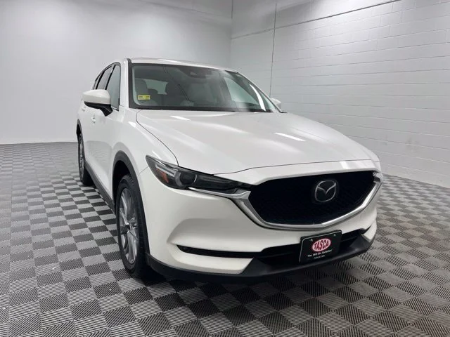 Used 2020 White Mazda Grand Touring image 1