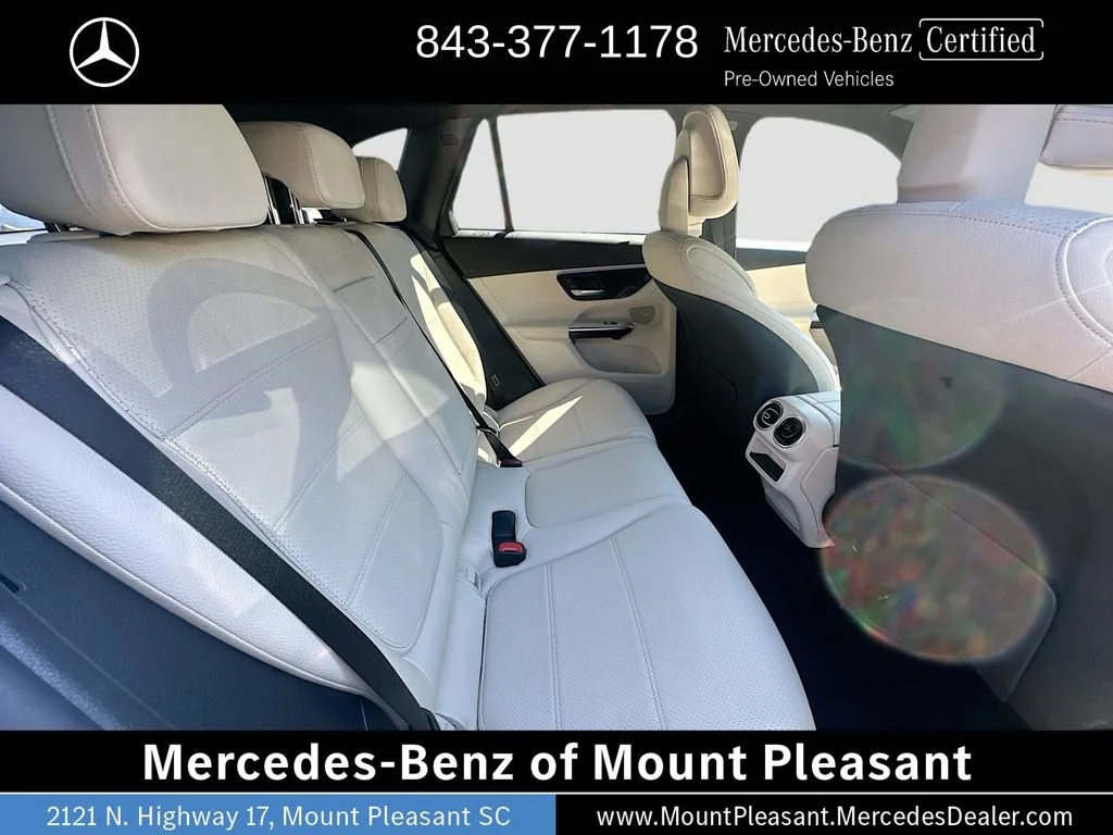 Certified Used 2025 Polar White Mercedes-Benz GLC 300 image 27