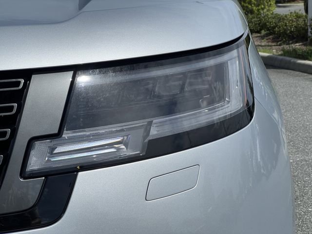 2023 Land Rover Range Rover SE - Photo 9