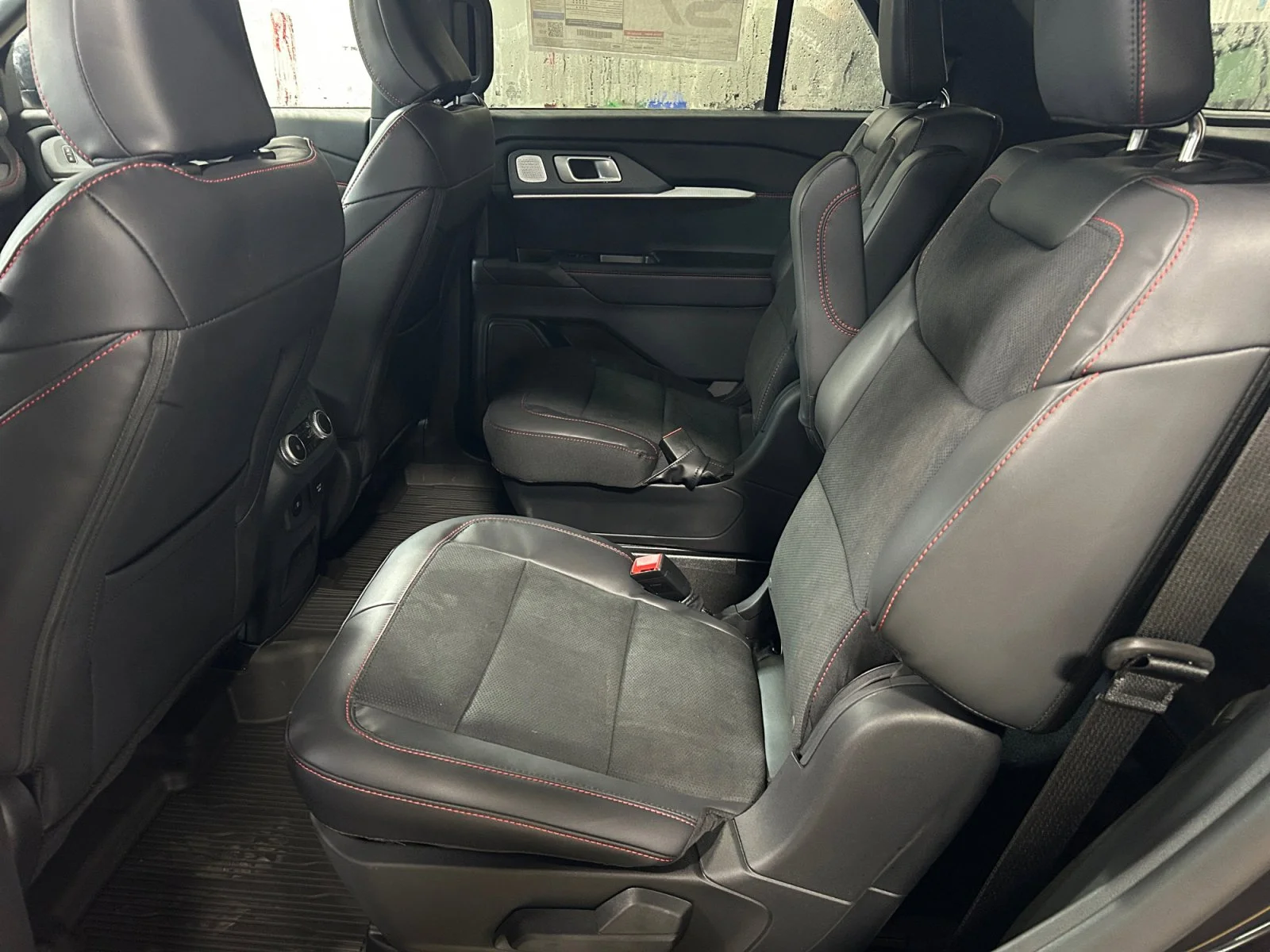 New 2026 Agate Black Metallic Ford ST image 19