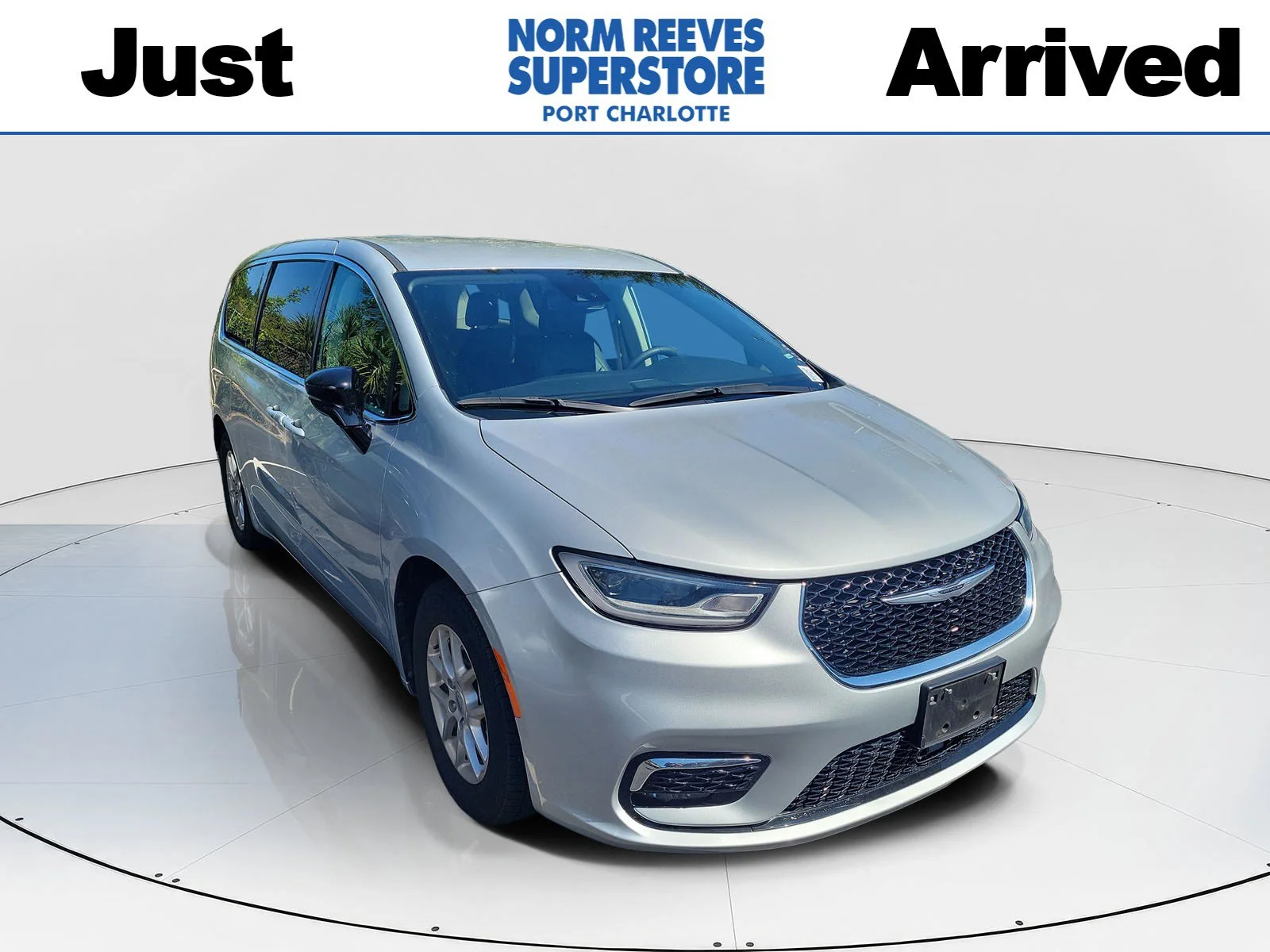 2024 Chrysler Pacifica Touring L