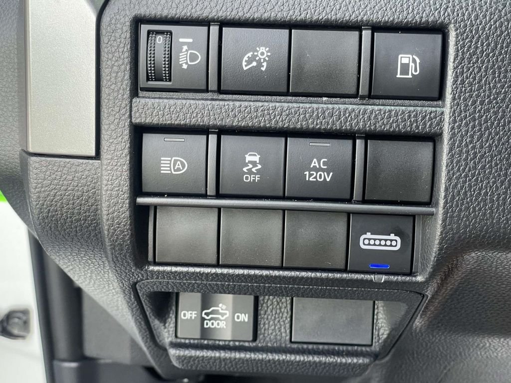2025 Toyota Tacoma TRD Off Road - Photo 27