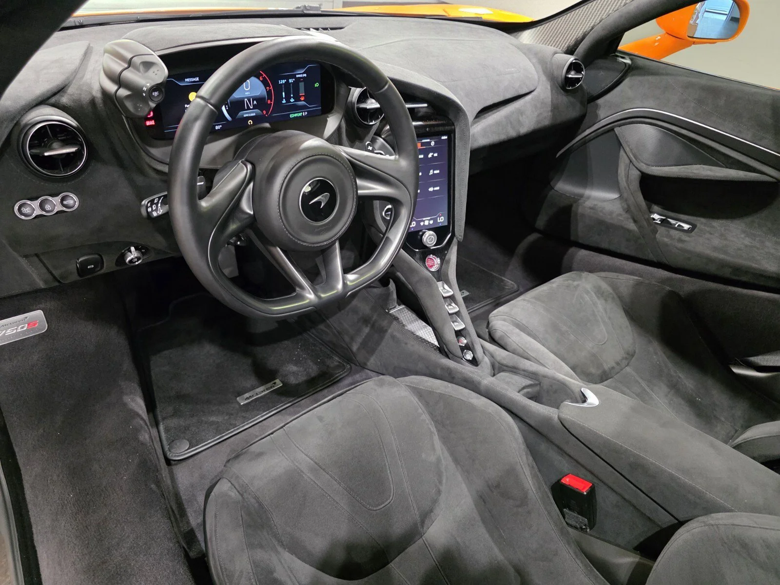 Certified Used 2024 McLaren Orange McLaren Coupe image 7