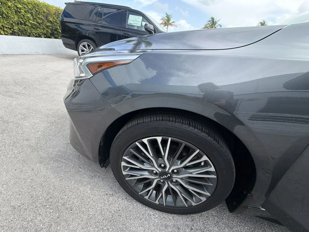 Used 2024 Gray Kia GT-Line image 40