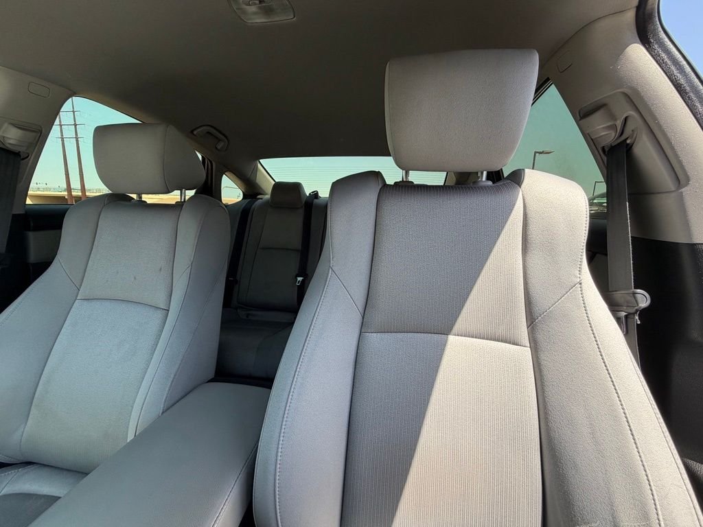 Used 2018 Gray Honda LX image 11