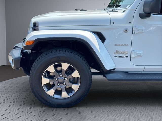 Used 2018 White Jeep Sahara 4x4 image 30