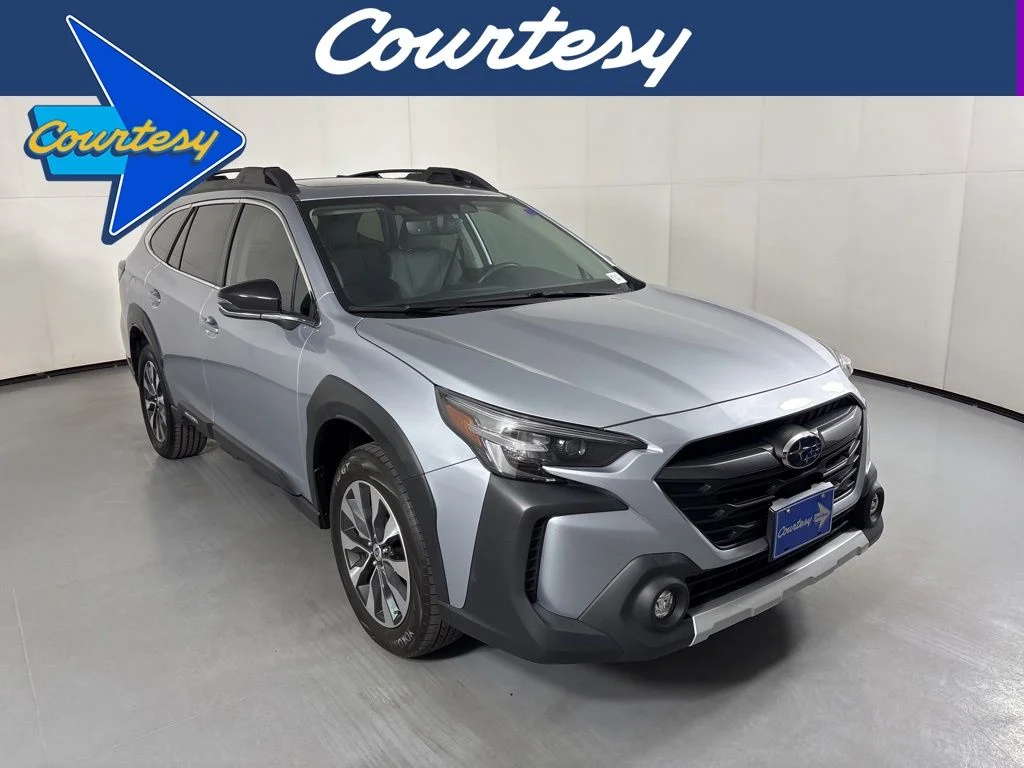 2023 Subaru Outback Limited's photo