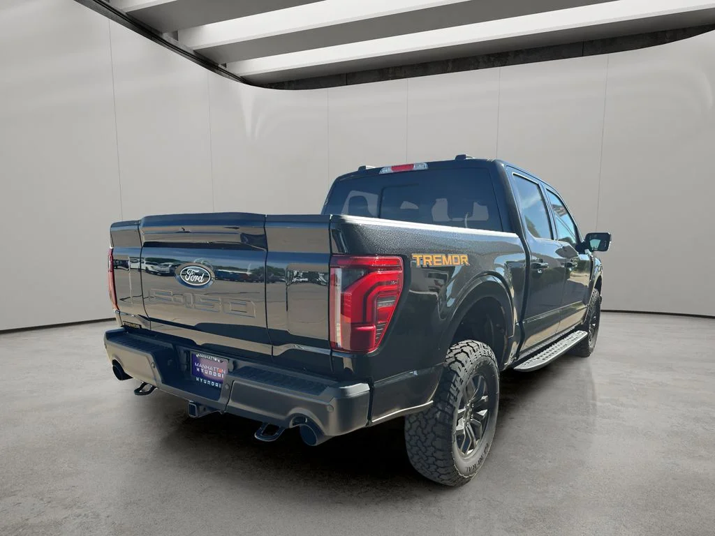 New 2026 Agate Black Metallic Ford Tremor image 10