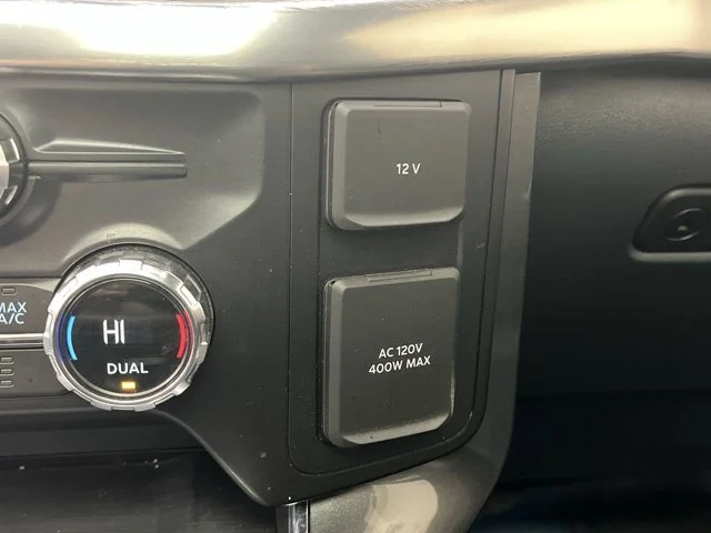 Used 2021 Gray Ford LARIAT image 25