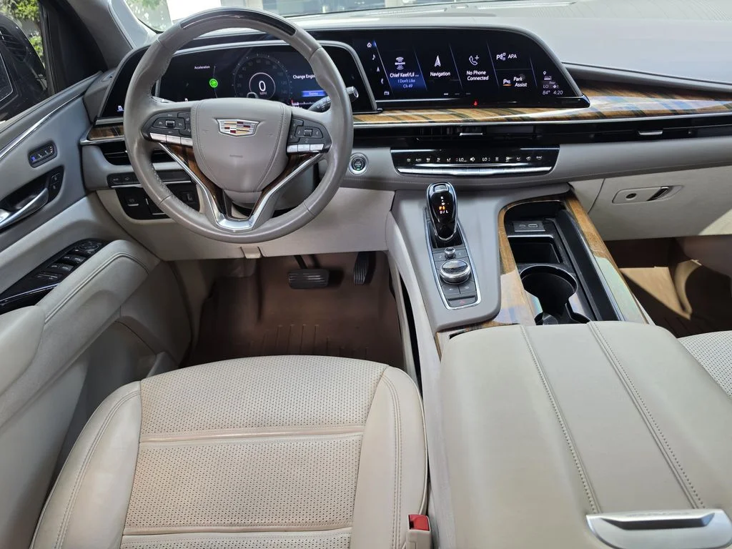Used 2023 Black Cadillac Sport Platinum image 15