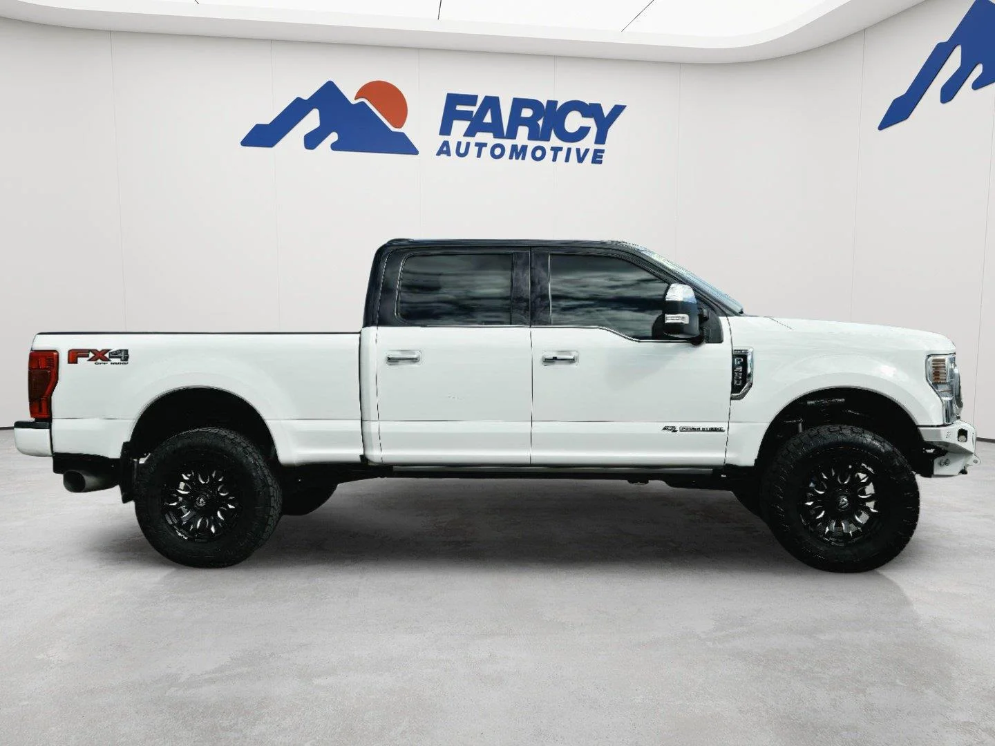 Used 2022 Star White Metallic Tri-Coat Ford Platinum image 5