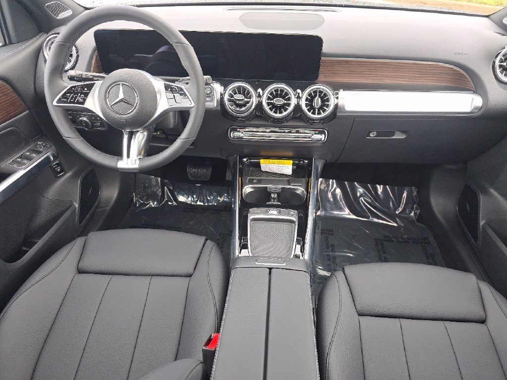 New 2026 Night Black Mercedes-Benz GLB 250 image 61