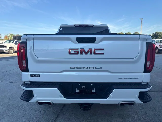 Used 2023 White GMC Denali image 4